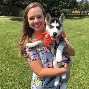 Meet your Posher, Cassie